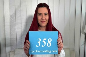 Лилли Бранс – Удивительная рыжая любит быть моделью – E358
