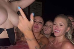 Scarlettkissesxo 6 горячая девчонка оргия