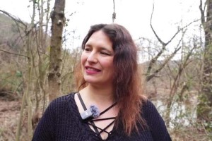 Демона — 31 год, очень доминирующая экономка …