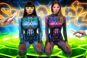 Beca Barbie & Della Cate-Robo-Stepsis