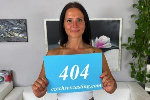 Моли — сексуальная милф хотела снять ее самое первое видео с кастингом — e404
