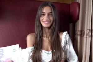 Ванесса Алессия — Czechstreets 145 — Quickie на быстром поезде с неверной красотой