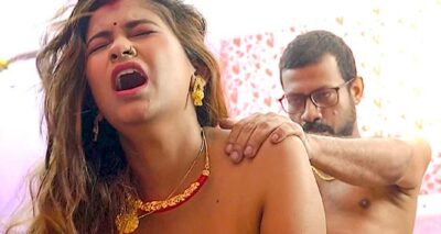 Desi Bang — пышная индийская киска с хардкор