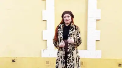 Леди Дивайн и Каталея – Леди Дивайн, 30 лет, медсестра из Перпиньяна!