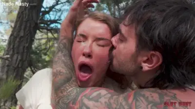 Eden Ivy и Nade Nasty — секс с камшотом на лицо в стиле дикой охоты