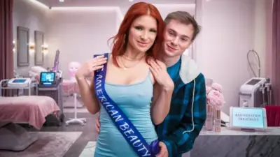 Элиза Лондон – сперма, чтобы оставаться молодой: секретное омоложение Элси с помощью кримпая